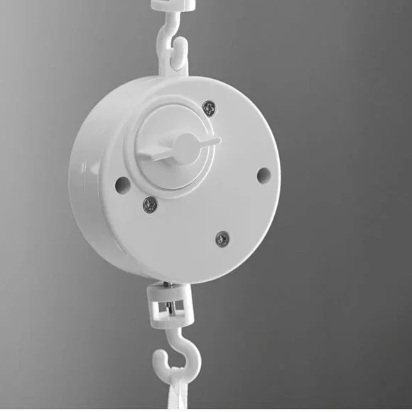 ‼️lower price‼️ POTTERY BARN Knit Animal Friends White Musical Crib Mobile + Arm - Picture 4 of 6